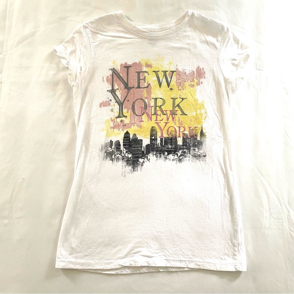 SO New York Graphic Tee